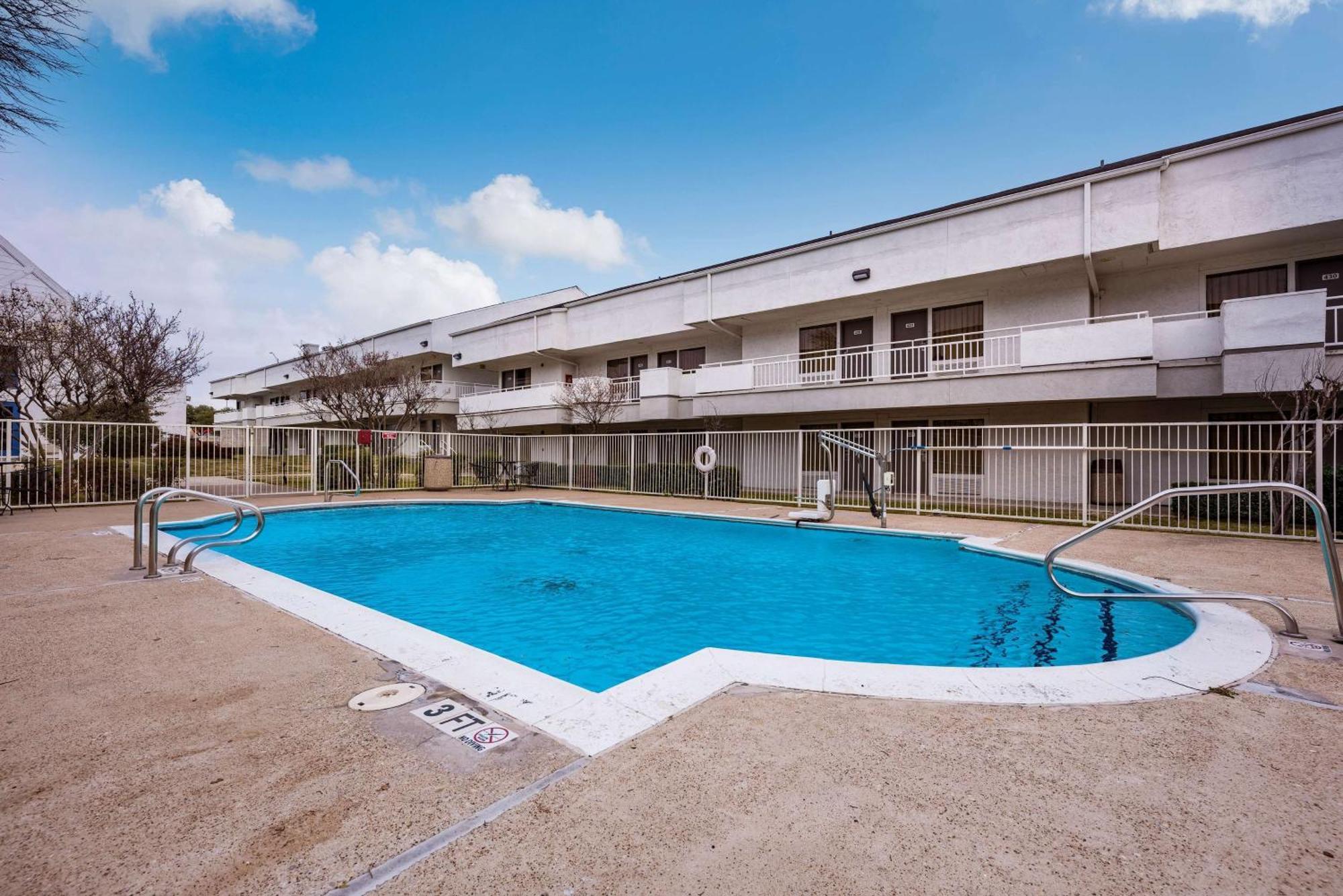 Motel 6-Irving, Tx - Irving Dfw Airport East エクステリア 写真